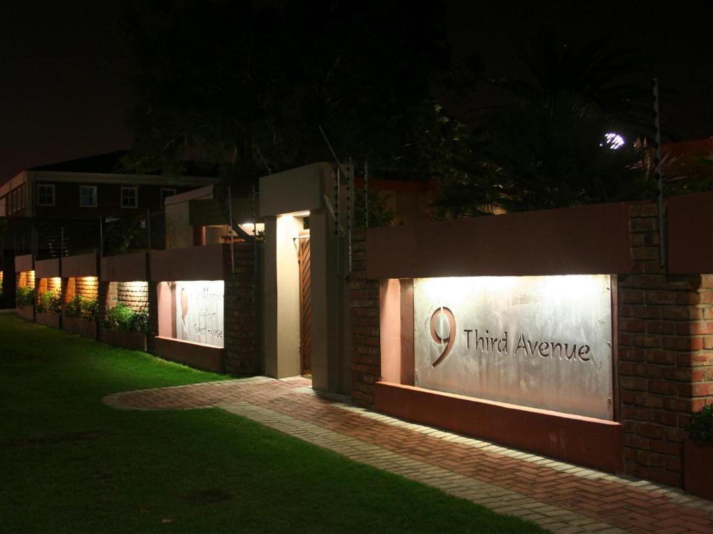 A La Martha'S Air-Port Guest House Puerto Elizabeth Exterior foto